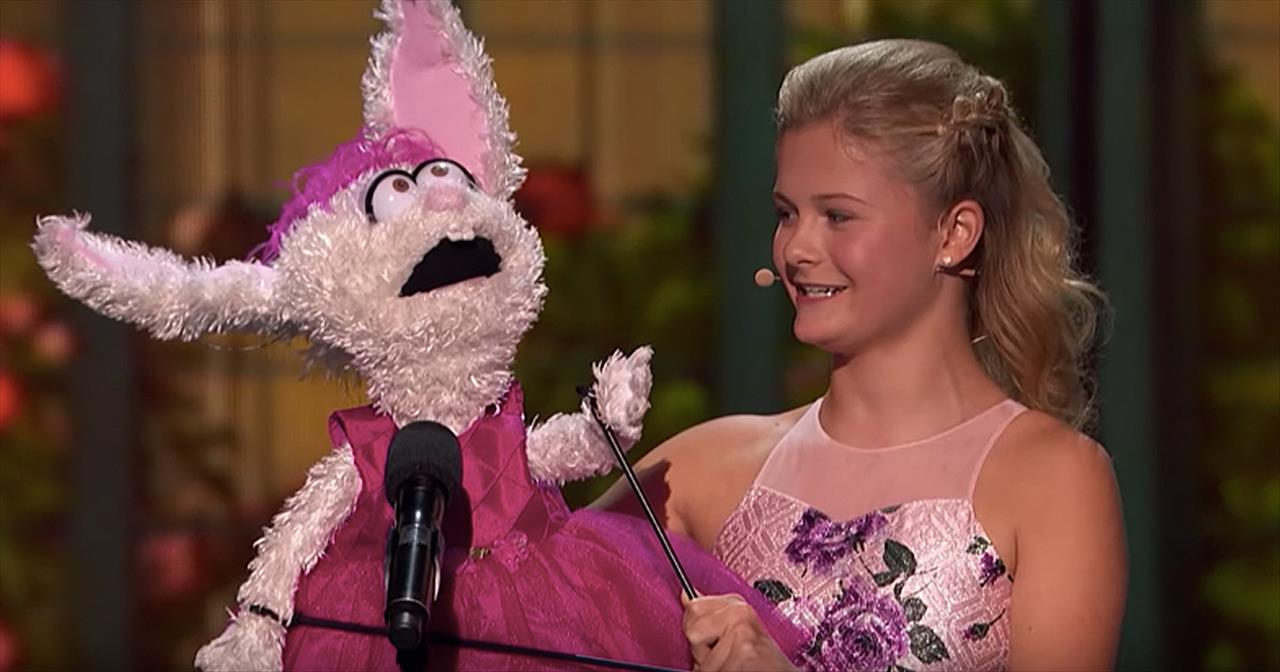 Oh my own darci. Darci Lynne. Darci Lynne как она поет. Darci MCDONALD. Darci Lynne is back.