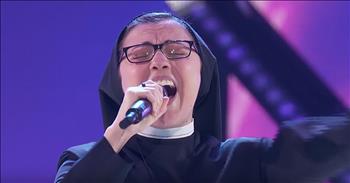 The Singing Nun, Sister Cristina Scuccia, brings her incredible voice to The World’s Best stage. This unique show is a brand new talent competition features contestants from all over the world in every different genre. The acts audition for a panel of judges and a ‘wall’ of 50 experts in all areas of entertainment. If a contestant scores 75 or above, then they will move on to the next round. So many incredible acts have already hit the stage with talents like singing, karate, and daredevil stunts. 

Today, we’re hearing the voice of Sister Cristina Scuccia and it’s one audition that you don’t want to miss. The world first met this talent when she auditioned for The Voice Italy. Her performance of ‘No One’ by Alicia Keys became a viral sensation racking up millions of views online. She was dubbed ‘The Singing Nun.’ Sister Cristina went on to win the entire competition and even released her own album. Now, she’s competing with talents from all over the world in this one-of-a-kind contest. Just listen as she steps onto the stage and confidently belts out the words to ‘Born This Way’ from Lady Gaga. 

This rocking audition had the whole crowd clapping along. She earned a score of 78 from the judges and wall, which means that Sister Cristina will be moving on to the next round of competition. If her second performance is anything like the first, than we are all in for an amazing number. Who else is looking forward to this?