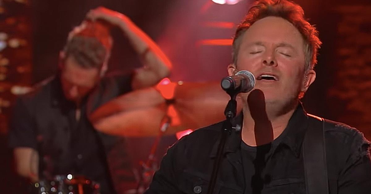 'Good Good Father' Chris Tomlin Live Performance - Christian Music Videos