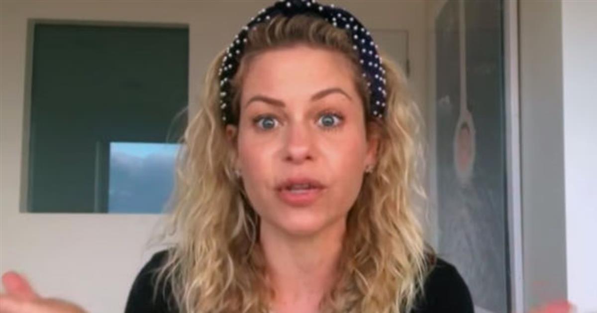 Candace Cameron Bure Shares The Worship Song Helping Her Through Pandemic Inspirational Videos