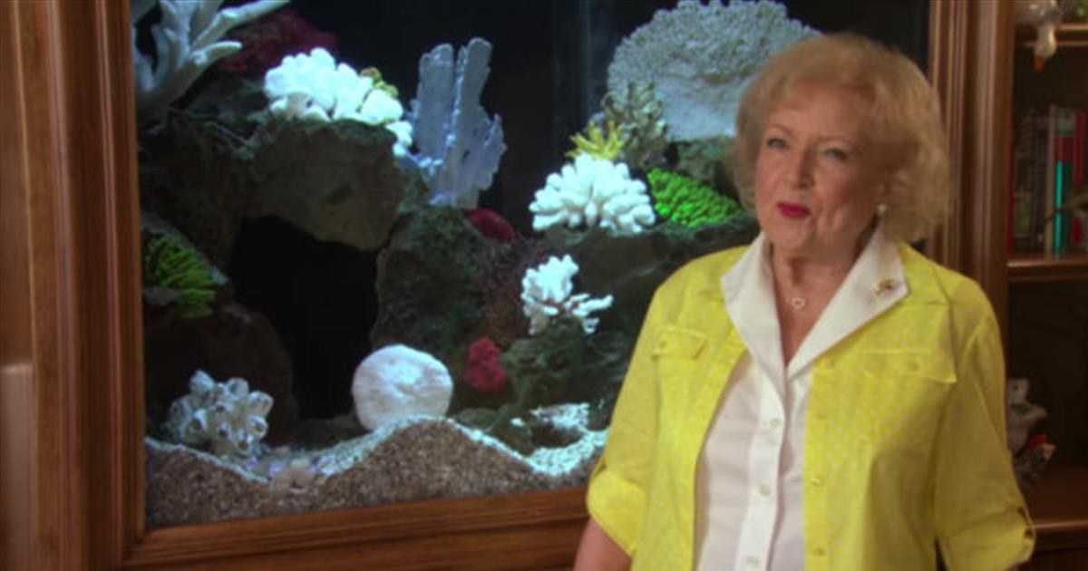 Betty White Gives Us A Hilarious House Tour Comedy Videos