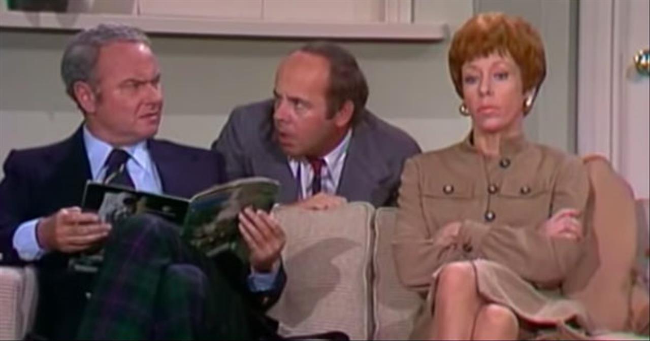 Classic 'I'm Not a Doctor' Sketch From The Carol Burnett Show