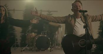 Chris Tomlin and We The Kingdom ring in the holiday season with this incredible performance of ‘Christmas Day.’ As you hear these words, be reminded of the real reason for the Christmas season.

“Sing all you people
The Lord almighty reigns
Sing every creature of God 
Come bless His name”

Chris Tomlin is one of the most recognizable names in Christian music. He started out as a worship leader and quickly grew a following after hits such as ‘Good Good Father’ and ‘God’s Great Dance Floor.’ Over the years, he has given us multiple songs that have became staples in church services all around the world. We The Kingdom is an up and coming contemporary Christian band making waves on the radio. Today, he’s teaming up with We The Kingdom for an incredible performance of ‘Christmas Day.’ 

“For He is good, for He is good
He was born to conquer the grave
Light of the world
The reason for Christmas Day”

Christmas is a wonderful time to spend with family and loved ones. We use this time to remember the gift that God gave us when He sent His only Son down to Earth. Let us not forget that ultimate Christmas present as we enjoy this magical time of year. Today, we can all join together and use our voices to remind the world of the true reason for the season. 

Psalm 117 “Praise the Lord, all nations! Extol him, all peoples! For great is his steadfast love toward us, and the faithfulness of the Lord endures forever. Praise the Lord!”
