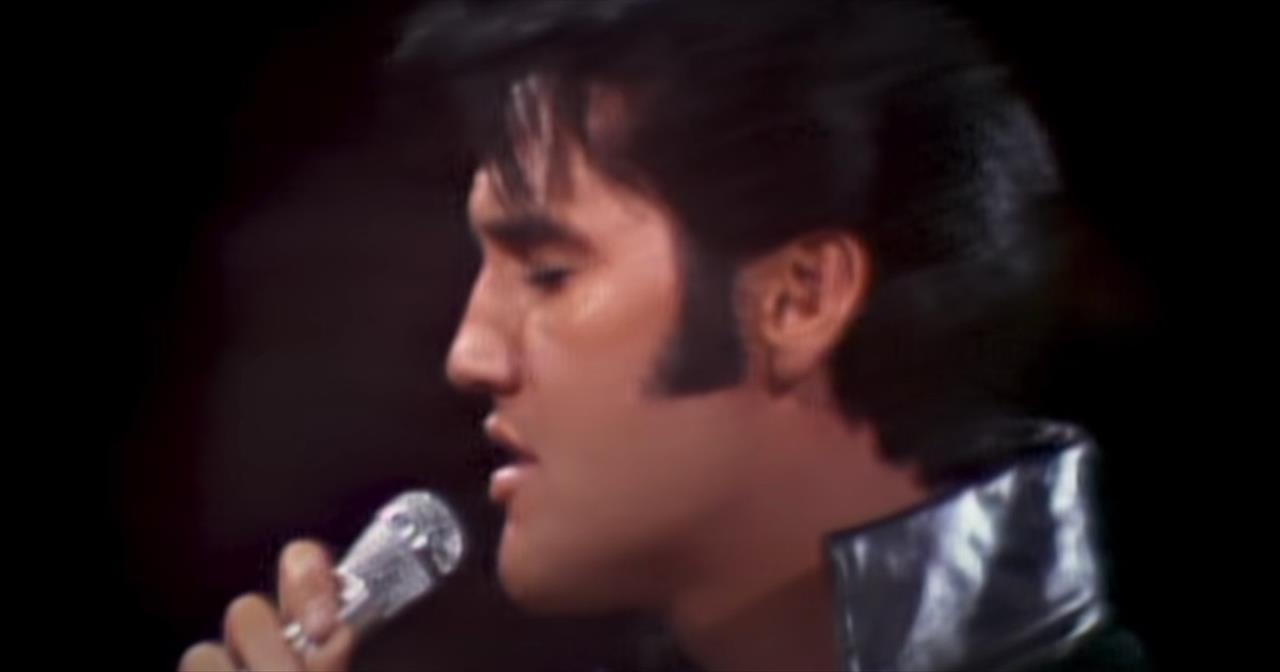 Elvis Presley Sings 'Can't Help Falling In Love' During 1968 Comeback Special