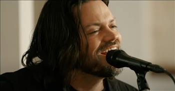 <p>Let your light for the Lord shine through as Passion and Patrick Mayberry perform an acoustic rendition of &lsquo;Shine Like Stars.&rsquo;</p>

<p>&ldquo;My eyes have seen the King of glory<br />
Oh, I&rsquo;ll never be the same<br />
Now I live to tell the story<br />
Jesus is the only way, Jesus is the only way&rdquo;</p>

<p>Passion has been sharing God&rsquo;s message with the next generation through worship music since 1995. For decades, they&rsquo;ve been bringing the gospel to the younger audience with their powerful lyrics and unique melodies.</p>

<p>Today, they are at New Song Cafe, with fellow artist Patrick Mayberry, for an acoustic performance of &lsquo;Shine Like Stars.&rsquo; After the song, learn the story behind the words and how to play the chords on your own, at home.&nbsp;</p>

<p>&ldquo;I&rsquo;m gonna burn bright, gonna let love rise<br />
I&rsquo;m gonna shine like stars in the Heavens<br />
I&rsquo;m gonna burn bright<br />
I got just one life to shine like stars in the Heavens&rdquo;</p>

<p>All around the world, people are resonating with these powerful lyrics and inspiring performance. One viewer <a href="https://www.youtube.com/watch?v=85L_GESoUpc">said</a>, &ldquo;The electricity was the Holy Ghost that y&rsquo;all were plugged into.&rdquo;</p>

<p>And I couldn't agree more. There is a feeling of God&rsquo;s presence and these lyrics are the perfect way to sing of His many wonders.&nbsp;</p>

<p><em><a href="https://www.godtube.com/bible/1-peter/1-3">1 Peter 1:13</a> &ldquo;Blessed be the God and Father of our Lord Jesus Christ, which according to his abundant mercy has begotten us again to a lively hope by the resurrection of Jesus Christ from the dead.&rdquo;&nbsp;</em></p>
