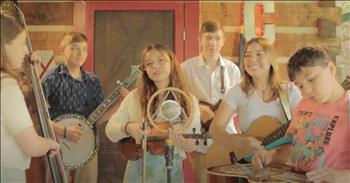 <p>Take a step back in time as Cotton Pickin&rsquo; Kids perform the Glen Campbell classic, &lsquo;Gentle On My Mind.&rsquo;</p>

<p>Glen Campbell was a beloved country artist known all around the world for his musical talent. His songs, such as &lsquo;Rhinestone Cowboy&rsquo; and &lsquo;Southern Nights&rsquo; earned him much praise.</p>

<p>He enjoyed a long career full of success and admiration. Sadly, the world lost this great artist in 2017 after a long battle with Alzheimer's disease.</p>

<p>Glen Campbell originally released &lsquo;Gentle On My Mind&rsquo; in 1967 and it became an overnight success. He even won 2 Grammy awards that year for the popular song.</p>

<p>&ldquo;It's knowing that your door is always open<br />
And your path is free to walk<br />
That makes me tend to leave my sleeping bag<br />
Rolled up and stashed behind your couch&rdquo;</p>

<p>Today, this talented bluegrass family band is putting their own spin on &lsquo;Gentle On My Mind.&rsquo; Time and time again, The Cotton Pickin&rsquo; Kids have blessed us with their beautiful covers and unique sound.</p>

<p>&ldquo;And it's knowing I'm not shackled by forgotten words and bonds<br />
And the ink stains that are dried upon some line<br />
That keeps you in the backroads<br />
By the rivers of my memory that keeps you ever gentle on my mind&rdquo;</p>

<p>People are already loving this unique rendition of &lsquo;Gentle On My Mind.&rsquo; One viewer wrote, &ldquo;Nothing better then y'alls harmony &amp; instrumentals. LOVE IT!!!&rdquo;</p>

<p>Another said, &ldquo;I absolutely LOVE the arrangement you guys did on this!!! Beautiful harmonies!!!! Such strong voices from each of you!!!&rdquo;</p>

<p>What an incredible performance from this musical family.</p>
