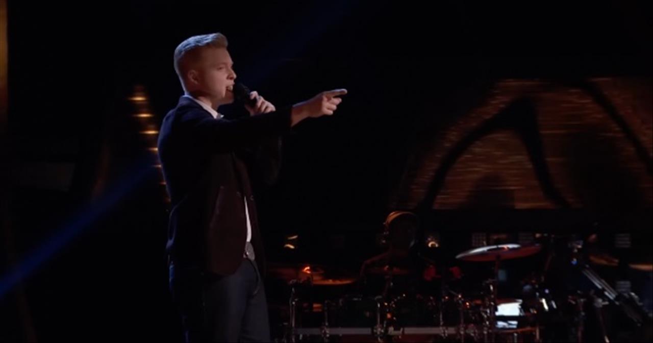 19-Year-Old Austin Montgomery Sounds Just Like Elvis During Blind Audition