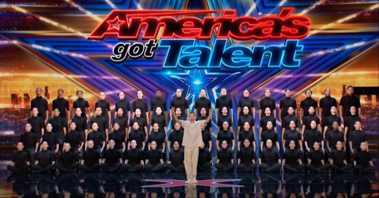 Blindfolded Dancers Earn Howie Mandels Golden Buzzer On Agt 