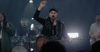 <p>Listen to this incredible message in a song titled, &lsquo;Hope of the World&rsquo; by Red Rocks Worship in a live performance. Red Rocks Worship will help distractions fade into the background as your heart comes forth in reverent worship of our king.&nbsp;</p>

<p>&ldquo;You light the darkest places. Left heaven's throne to chase us.<br />
You are the way, the truth, and life. You heal the deepest heartache.<br />
You walked as love incarnate. You take what's wrong and make it right.&rdquo;</p>

<p>&lsquo;Hope of the World&rsquo; threads and weaves God&rsquo;s truths and his character into every verse of the song. When you close your eyes and lift your hands in praise, it speaks volumes to our heavenly father as he glorifies him for who he is and what he has done. What I love most about this music video is watching hearts turn to Christ in a room filled with people seeking to praise the lord in with earnest hearts.&nbsp;</p>

<p>It&rsquo;s hard to keep hope in God when we live in a world filled with tragedy and evil. Who doesn&rsquo;t face uncertainty? You lose your job or retire. Your child doesn&rsquo;t want to go to church anymore. Your friend stopped being your friend. You&rsquo;re given an expected diagnosis. So how do we not struggle with the fear of our circumstances? We hope in Jesus. We hope in God because he has good plans for us. We can hope in God because he will fulfill his purpose in us. We can keep hoping in Christ because each day our path towards him grows brighter.&nbsp;</p>

<p>We can hope in Jesus because he is the hope of the world! Let this worship song cultivate the ground in your heart in an abundant seed of hope.&nbsp;</p>

<p><em>&ldquo;I write these things to you who believe in the name of the Son of God that you may know that you have eternal life. And this is the confidence that we have toward him, that if we ask anything according to his will he hears us,&rdquo; <a href="https://www.godtube.com/bible/1-john/5-13">1 John 5:13-14</a>.&nbsp;</em></p>
