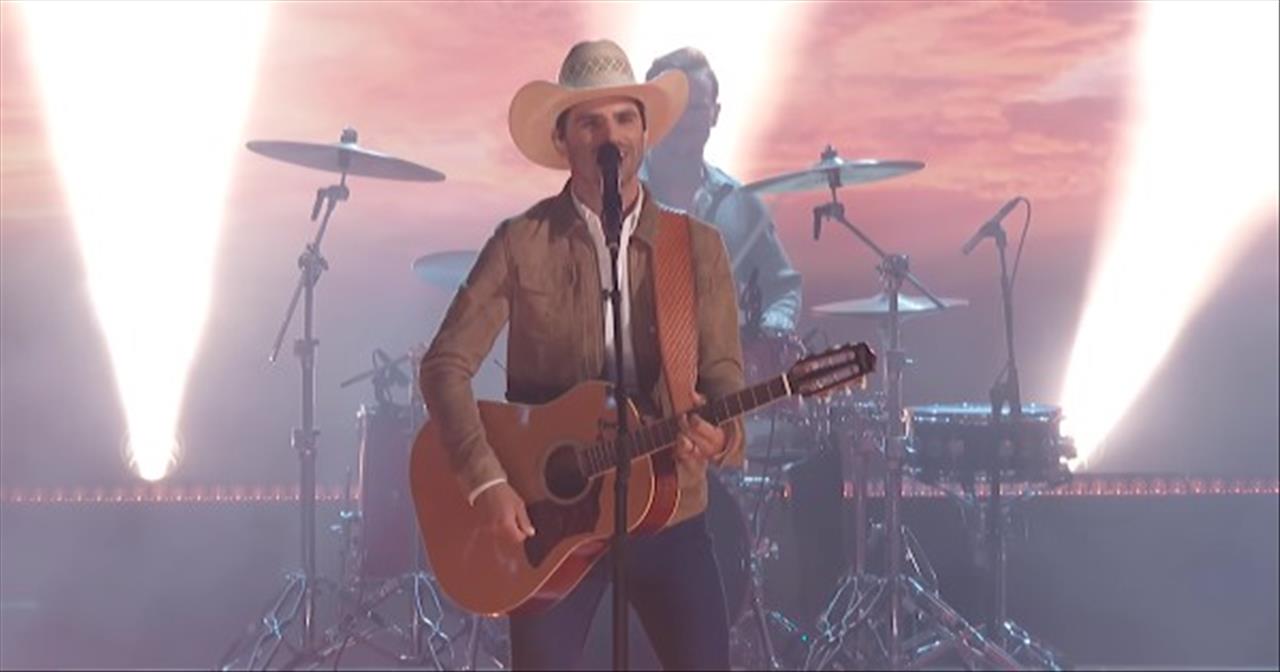 Country Singer Mitch Rossell Performs Original Tune All I Need To See 