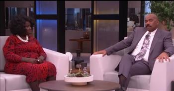 <p>A woman, who has gotten attention on social media for her beautiful and powerful voice and has hopes to be on Broadway, appeared on Steve Harvey&rsquo;s show, where she had the host and comedian in tears.</p>

<p>Life is an experience that is full of hurts, struggles and heartaches. Everyone goes through unpleasant and unbearable experiences. Regardless of the amount of money or fame someone possesses, everyone goes through trials and tribulations.&nbsp;</p>

<p>In a <a href="https://www.youtube.com/watch?v=8vq2gUUhLMM">clip posted on YouTube</a>, Steve Harvey brought a gospel singer, Duranice Pace, who has gotten a ton of attention online for singing beautifully and unexpectedly in public places. Steve had the woman on his show to tell her story and possibly help make her Broadway dream a reality.&nbsp;</p>

<p>But then, something wholly unexpected happened during her appearance. Her kind words ended up bringing Steve to tears.&nbsp;</p>

<p>She talked about ingesting rat poison and going through cancer. The doctors told her that she would only live three years. That was nearly 11 years ago. But she said one of the reasons the good Lord kept her alive was so she would be able to meet Steve.&nbsp;</p>

<p>&ldquo;I&rsquo;m just glad to be here,&rdquo; she <a href="https://www.youtube.com/watch?v=8vq2gUUhLMM">said</a>. &ldquo;I can go to heaven now.&rdquo;</p>

<p>It was that comment that seemed to cause Steve to tear up. He talked about his mother and how she instructed him to help others achieve and accomplish things in life.&nbsp;</p>

<p>He also discussed a personal struggle, something that has bothered him for a while. It was telling the doctors to take his dying mother off life support.&nbsp;</p>

<p>Steve called it the &ldquo;hardest thing&rdquo; he&rsquo;s ever done in his life.&nbsp;</p>

<p>Steve said he understands that his mother is in heaven now watching over him.</p>

<p>&ldquo;I just hope she&rsquo;s seeing today, watching this moment right here,&rdquo; Steve said. &ldquo;I really, the only reason I straightened up, started doing right cause I just want to see her one day.&rdquo;</p>

<p>Later in the segment, Steve mentioned how much Durancie&rsquo;s words, during her appearance, meant to him.&nbsp;</p>

<p><em>&ldquo;But you know what&rsquo;s crazy, ma? You think I&rsquo;m helping you, but you&rsquo;re really helping me,&rdquo; <a href="https://www.youtube.com/watch?v=8vq2gUUhLMM">he said</a>.&nbsp;</em></p>
