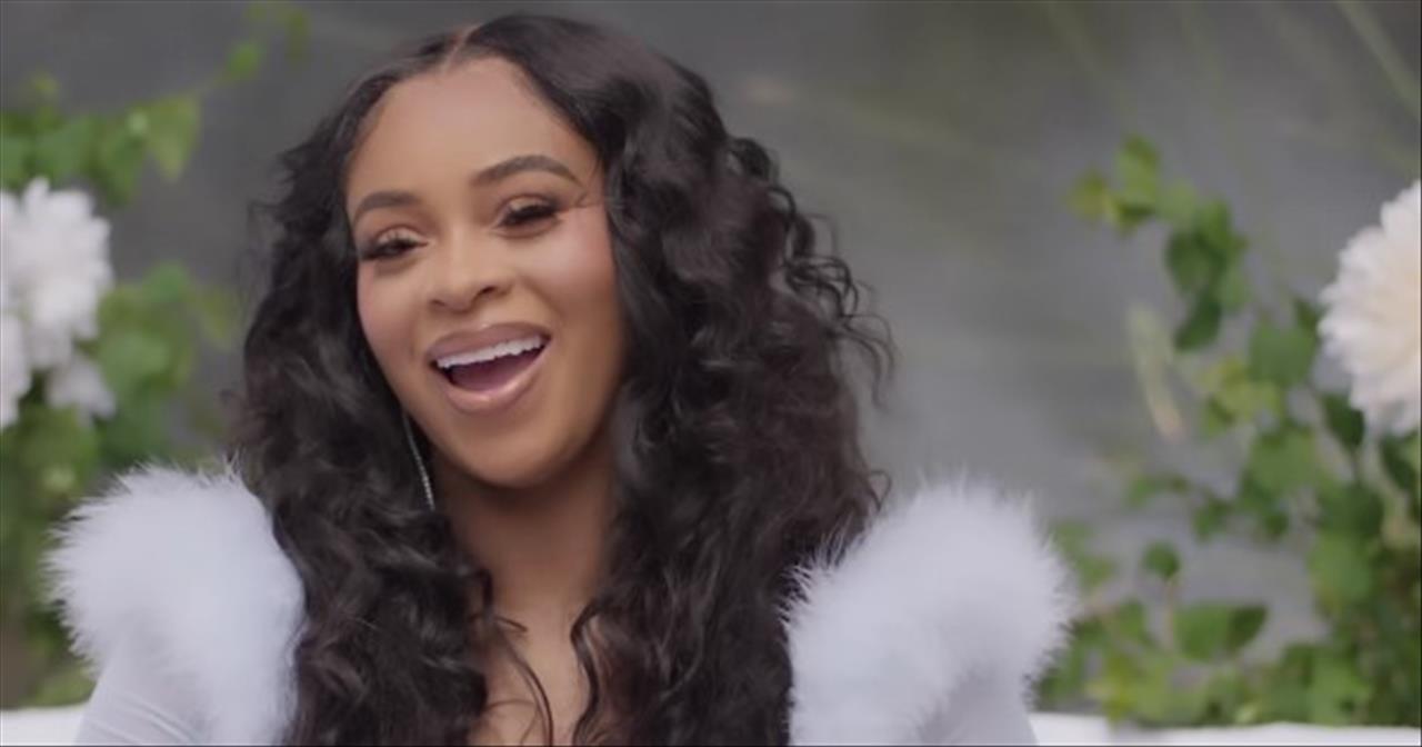 'Look At God' Koryn Hawthorne Official Music Video