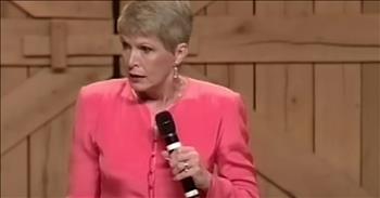 Jeanne Robertson Delivers The Laughs With Hysterical Beauty Pageant Tale