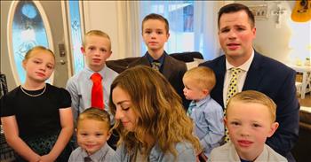 <p>A beautiful musical family turned in a moving rendition of the beloved hymn "Because He Lives."</p>

<p>Anyone who said or believed that life is fair couldn't have been more wrong. In fact, it's often quite the opposite. People will frequently find themselves dealing with unfortunate and even tragic situations through no fault of their own. Some individuals even seem to be given more than their fair share of hardships and trials.</p>

<p>Dealing with and enduring these situations and circumstances will push people to their limits. Those deep, dark valleys may cause doubts to creep up in their minds, leaving them wondering where God is as they suffer and hurt. Some might even start questioning whether they have the strength or ability to continue forward, especially when more pain and hurt are very possible.</p>

<p>However, <a href="https://www.youtube.com/watch?v=K9DpVPYabK4">in a clip posted on YouTube</a>, the members of the Cinereski family remind us of Jesus Christ's power, love and faithfulness. The family gives a wonderful performance of "Because He Lives." You will likely return to it whenever you're in a seemingly impossible situation where the outcome appears bleak at best.</p>

<p>The hymn's beautiful words accurately describe Jesus, who willingly gave Himself up and took our place, suffering and eventually dying on the cross. The words are perfect for those who may be going through something where the future is unknown and up in the air.</p>

<p>"Because He lives, I can face tomorrow</p>

<p>Because He lives, all fear is gone</p>

<p>Because I know He holds the future"</p>

<p>What powerful, moving words!</p>

<p>The song reminds us that Christ is still in control and on the throne. Nothing happens without His knowledge of the situation. And even amid life's many storms, He is still guiding and directing, offering comfort and shelter.</p>

<p>No one knows what tomorrow will bring, but Christ, as the song says, holds the future.&nbsp;</p>

<p><em><strong><a href="https://www.godtube.com/bible/jeremiah/29-11">Jeremiah 29:11</a></strong> "For I know the thoughts that I think toward you, said the Lord, thoughts of peace, and not of evil, to give you an expected end."</em></p>
