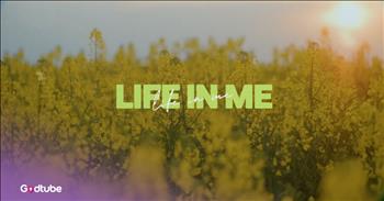 <p>Check out the official lyric video from Tasha Layton for her song &lsquo;Life In Me.&rsquo; This is one uplifting praise song radiating with joy. Let the sunny music bring you some encouragement today!</p>

<p>&lsquo;A heart in the dark, You found me fading&nbsp;<br />
Waiting for love to turn the light on<br />
You were the spark that turned existing to living<br />
And gave my soul a Lazarus song&rsquo;</p>

<p>This infectious song may have you up and dancing while singing praises to our Heavenly Father. Tasha Layton shared her thoughts about the song and what the lyrics really convey.</p>

<p>&ldquo;This song sounds like a life fully surrendered and completely transformed,&rdquo; Tasha <a href="https://www.thechristianbeat.org/tasha-layton-life-in-me/">explained</a>. &ldquo;I often think of the times I&rsquo;ve met someone and thought, &lsquo;This person MUST know Jesus.&rsquo; Sometimes, the spirit of God shines through a person. This song captures that sentiment with the lyrics: &lsquo;Everyone can see You are the life in me.&rsquo; It reminds me of the old saying, &lsquo;Preach the gospel at all times; use words if necessary.&rsquo; When I&rsquo;m overwhelmed by what Jesus has done for me, I can&rsquo;t help but express my gratitude!&rdquo;</p>

<p>The song &lsquo;Life In Me&rsquo; is the title track of Tasha Layton&rsquo;s new album. This wonderful album shares the relatable journey of walking with God through life&rsquo;s inevitable ups and downs. And the music reminds listeners that even in the midst of disappointment or heartbreak, joy can be found right around the corner.</p>

<p>&ldquo;Each track really represents a season from my walk with Jesus. The album is a beautiful picture of His life in me,&rdquo; <a href="https://www.klove.com/music/blog/new-music/tasha-layton-serves-up-effervescent-pop-on-life-in-me-11995">shared</a> Tasha. &ldquo;These songs tell the story of God&rsquo;s faithfulness through every season, and I can&rsquo;t wait for you to experience them.&rdquo;</p>

<p>We hope you enjoyed listening to &lsquo;Life In Me&rsquo; by Tasha Layton today!</p>
