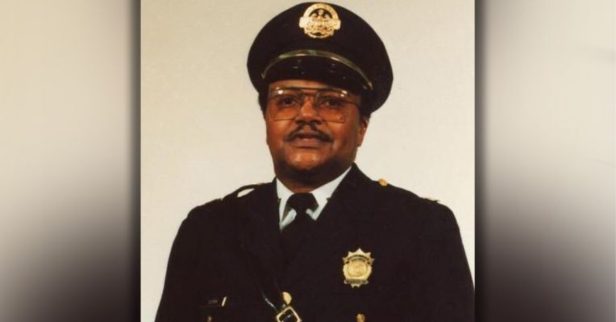 David Dorn, Retired police officer is killed by looters while protecting his friend's store