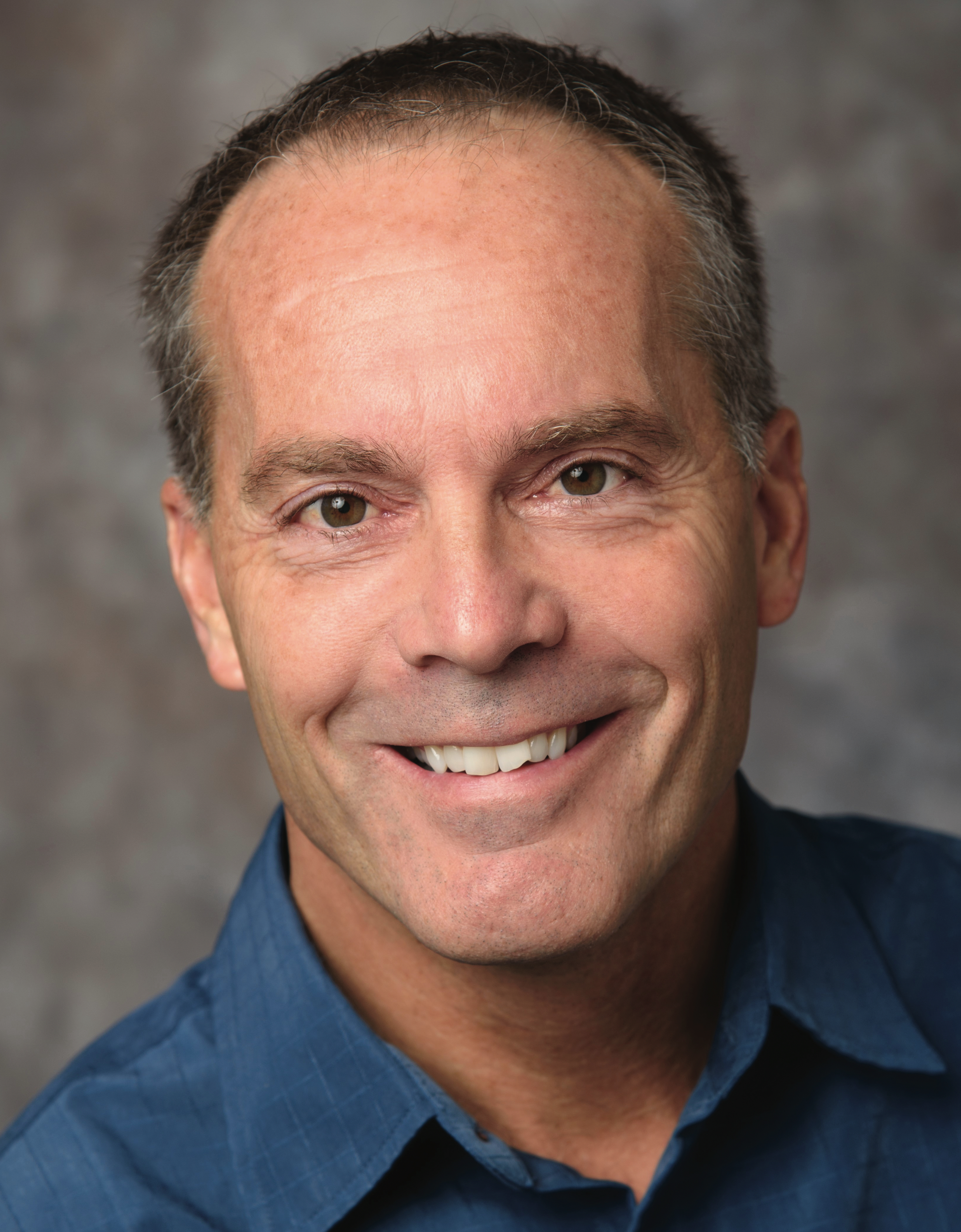 headshot of author Scott Vaudrey