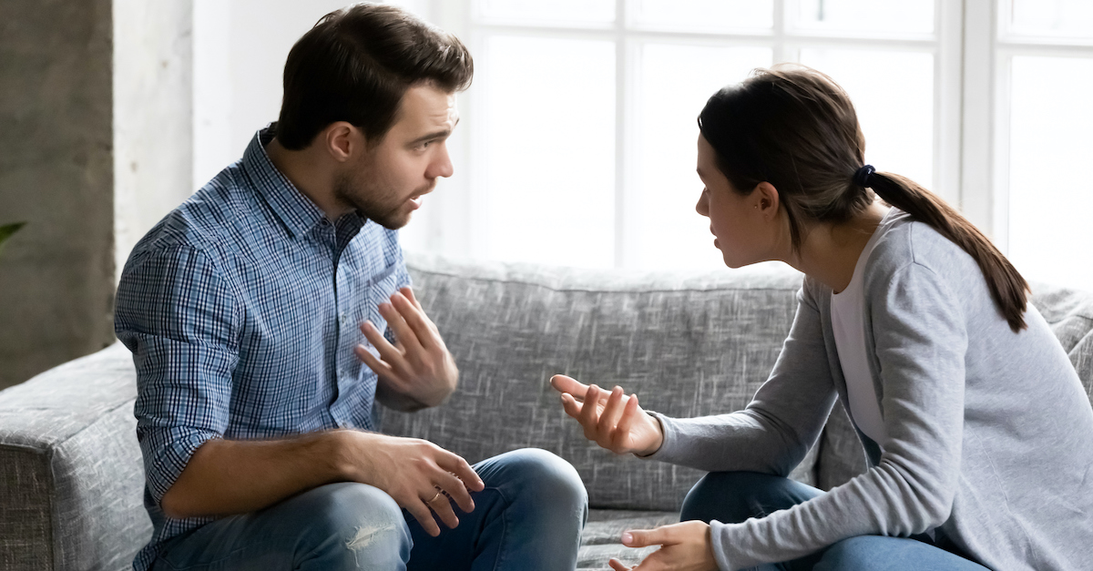 husband and wife fighting, manipulative people