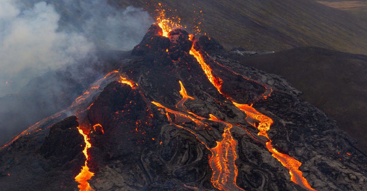 6,000Year Dormant Volcano Erupts in Iceland after at Least 15,000