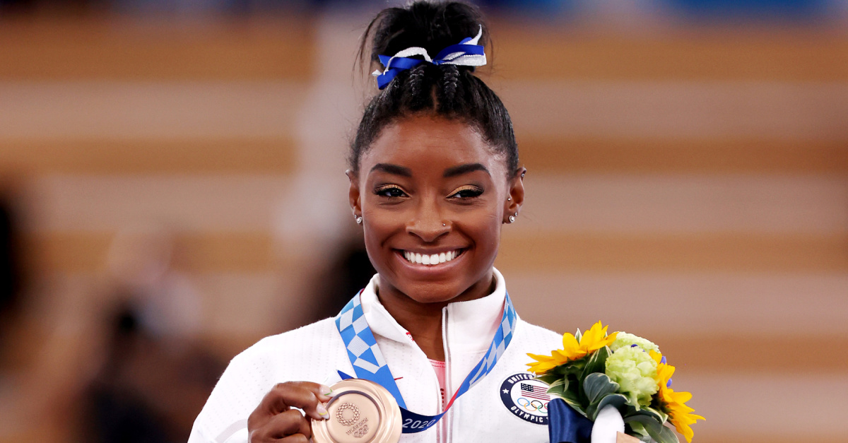 simone-biles-returns-to-competition-takes-home-bronze-in-olympic