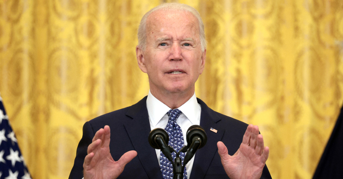 ‘America Stands up to Bullies,’ Biden Says in Authorizing New Sanctions on Russia