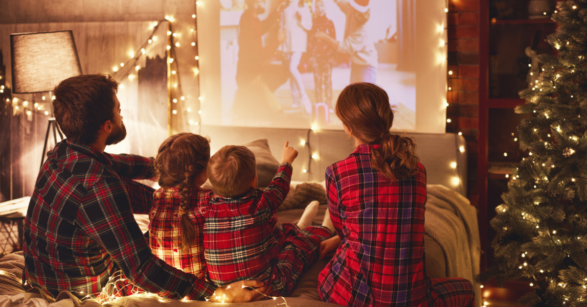 13 Old and New Christmas Movies to Watch with the Family - Christmas and  Advent