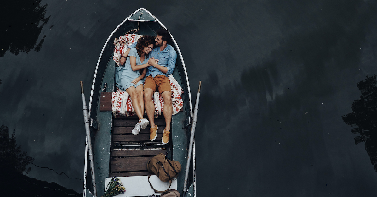 couple romantic in boat