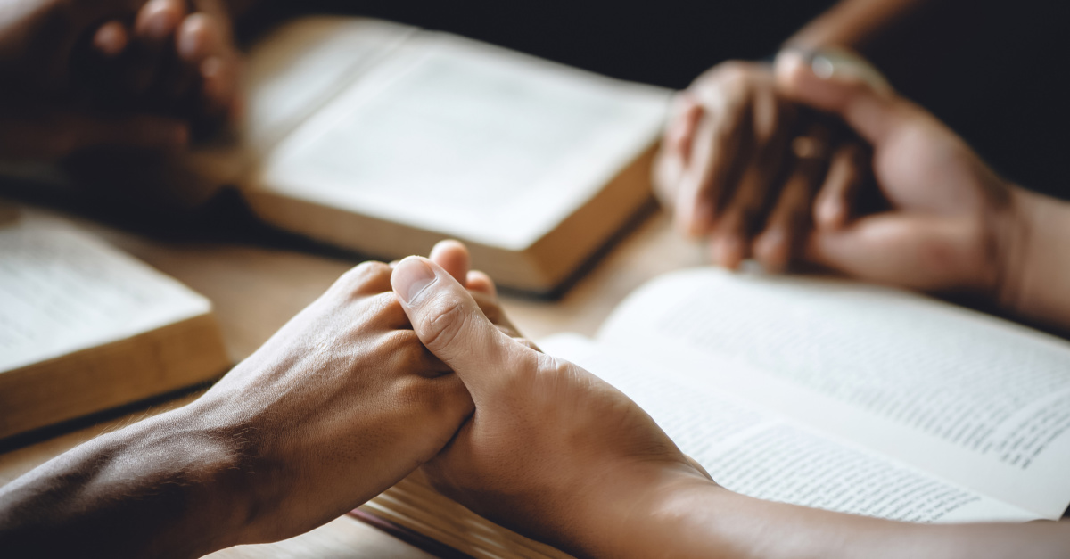 How Does the Bible Say We Should Pray to God?