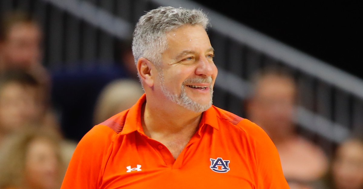Auburn Coach Quotes Esther in Backing Ukraine: We Said ‘Never Again’ after the Holocaust