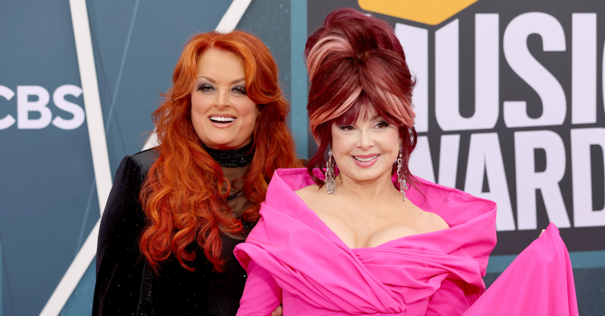 Wynonna and Naomi Judd, Naomi Judd passes away