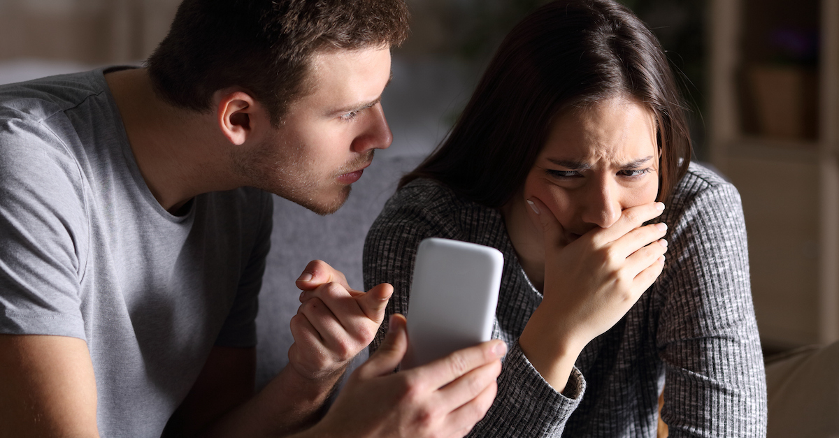 4-signs-you-have-an-emotionally-abusive-husband