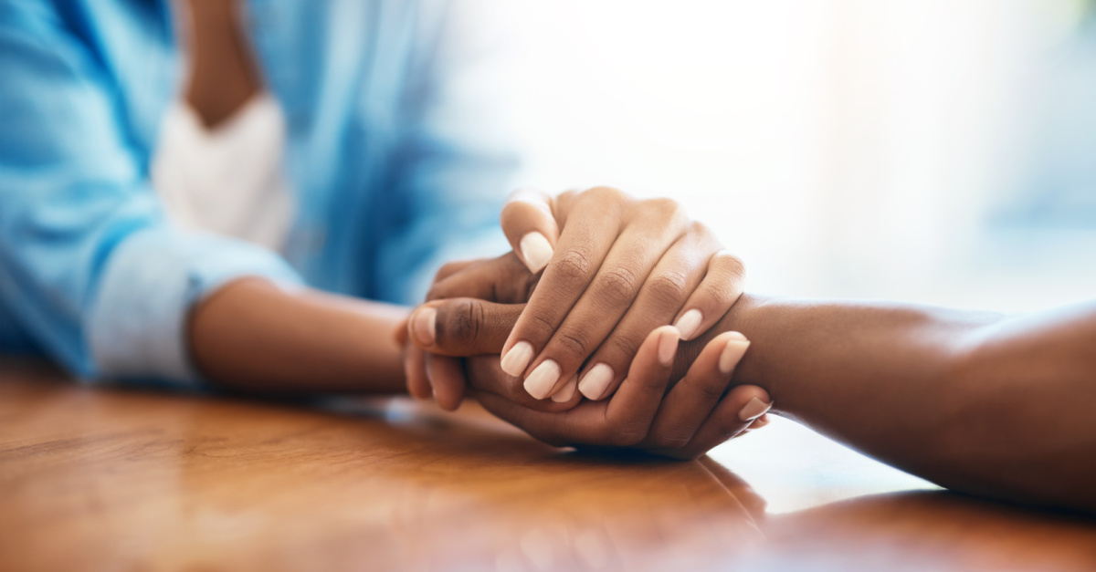 people holding hands, Christians are more likely to learn generosity