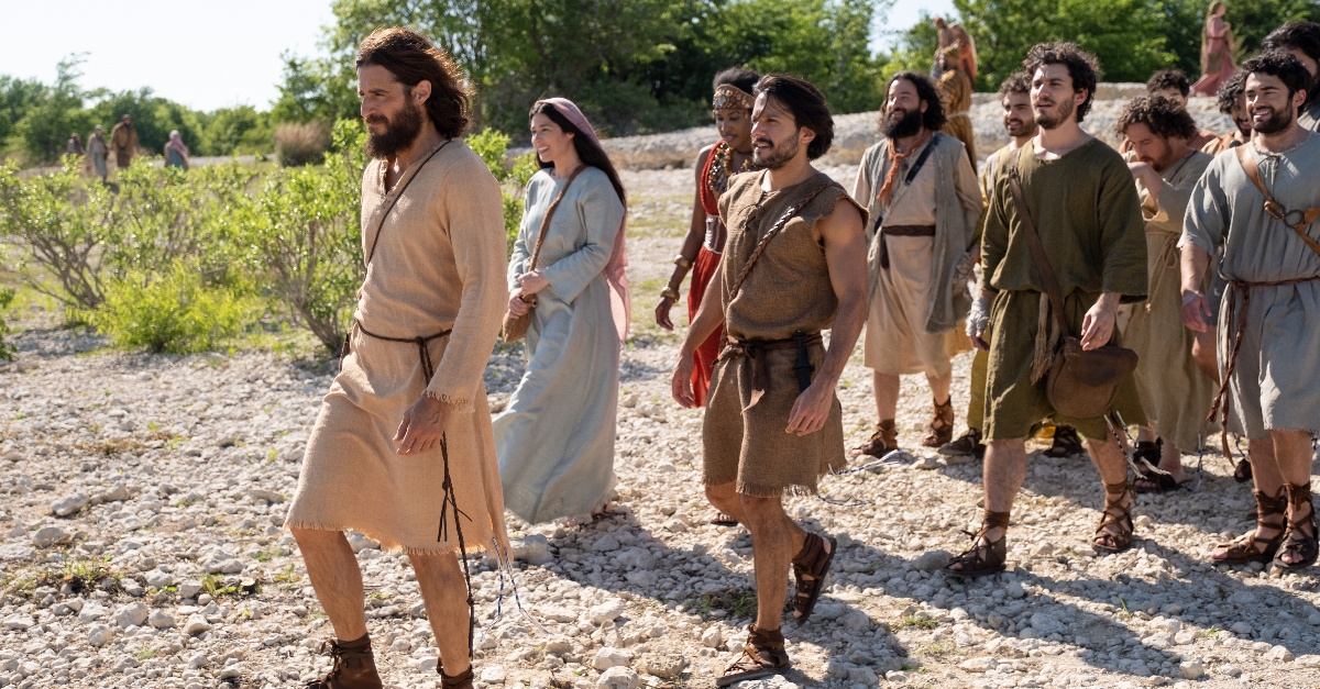 Jesus and his disciples walking