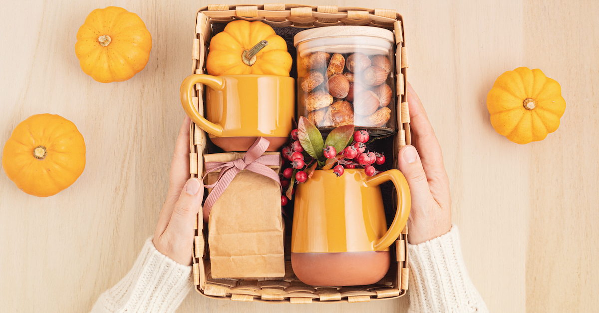 Fall gift basket mugs and pumpkins