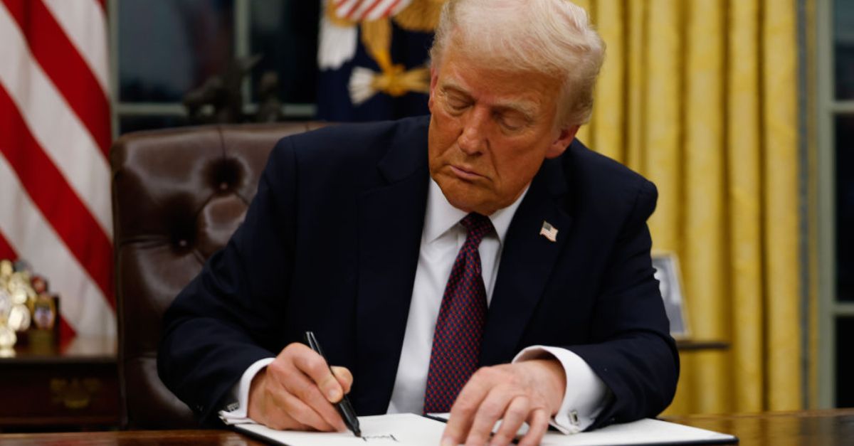 Trump Signs Executive Orders to Eliminate DEI and Transgender Policies in the Military