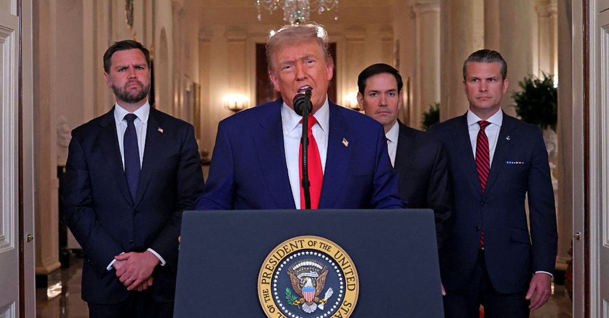 Trump Announces Isra...