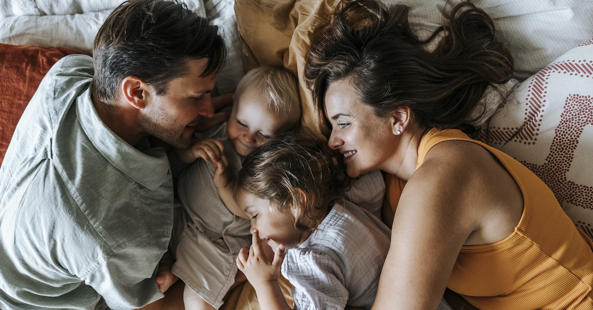 How Can Wives Make Home a “Soft Landing Place” for Their Husbands?