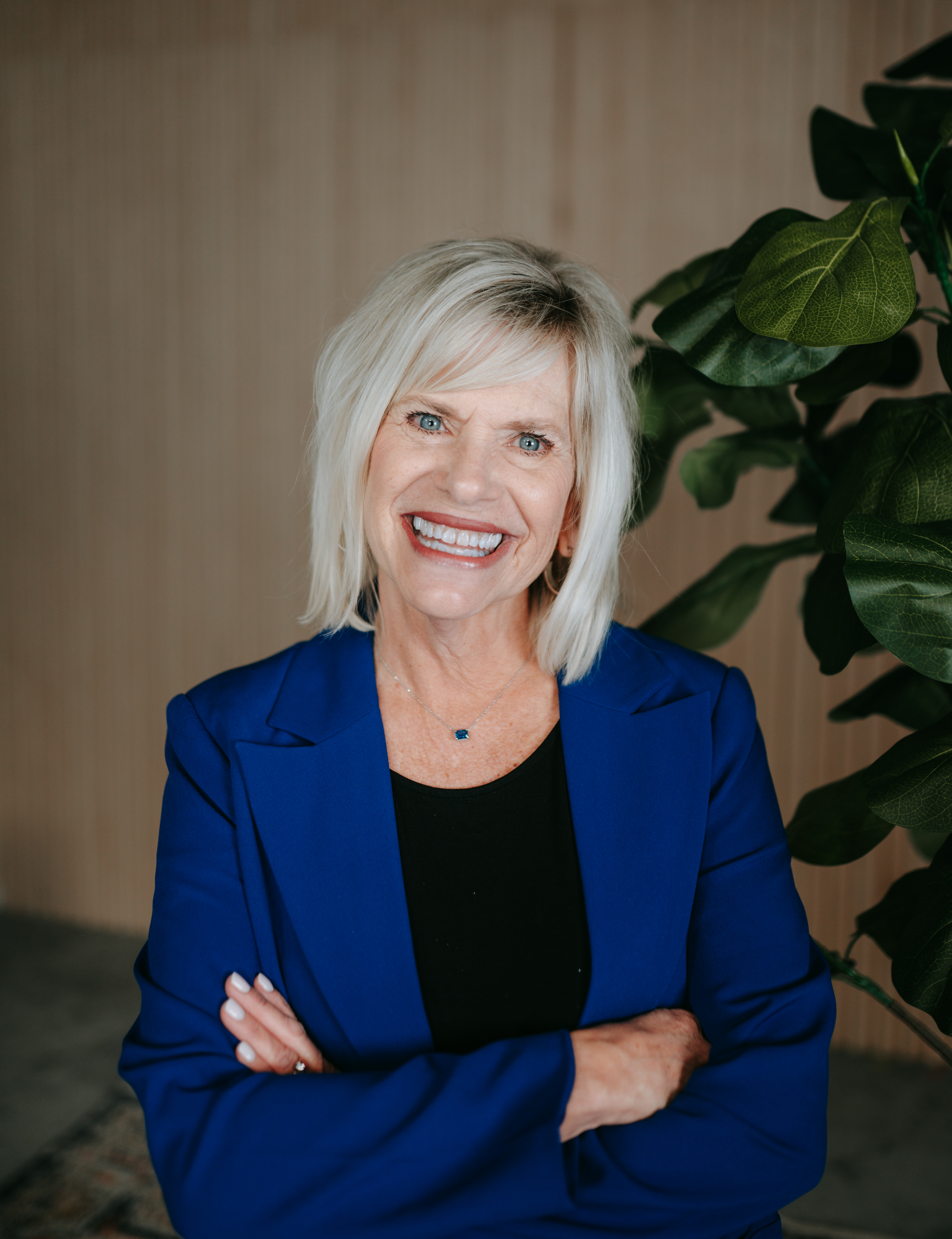 Becky Harling bio author photo