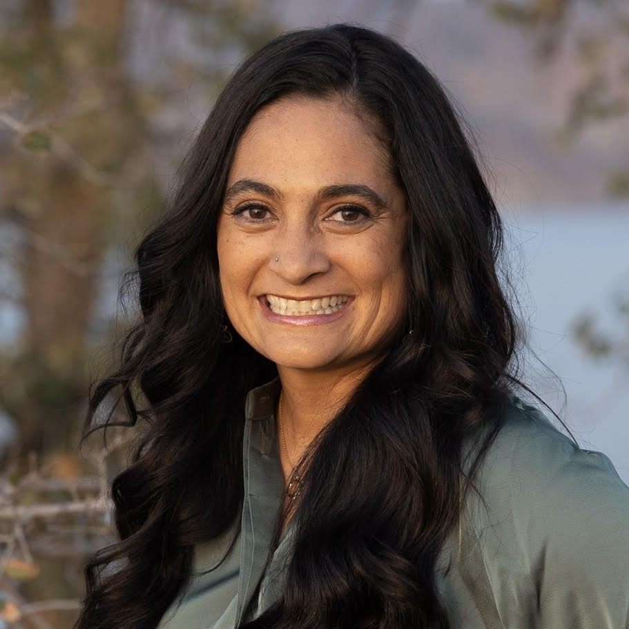 Dorina Lazo Gilmore-Young