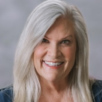 Stasi Eldredge